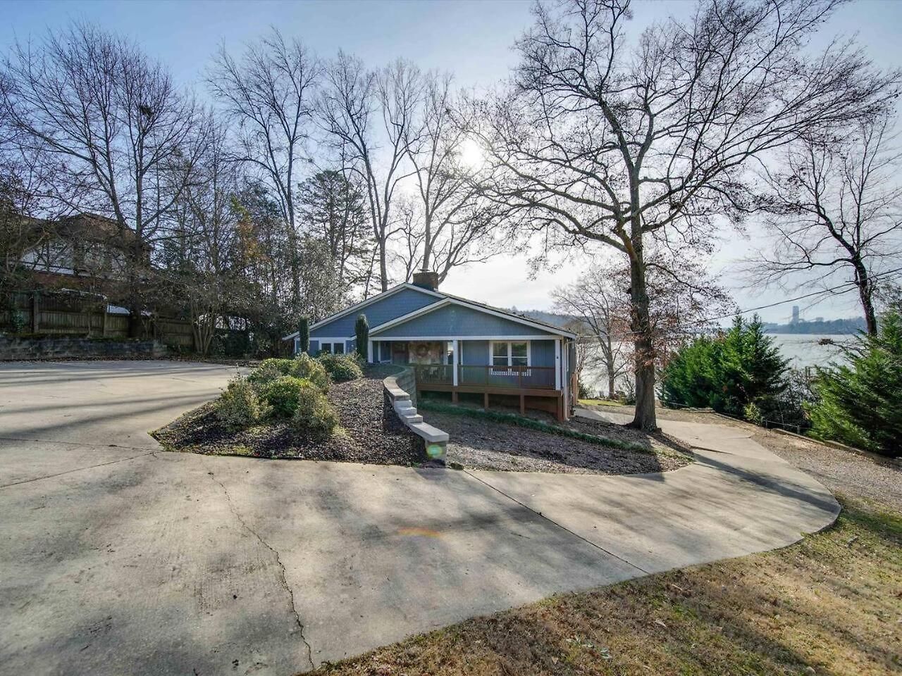 Du - Lakefront Retreat * Charlotte