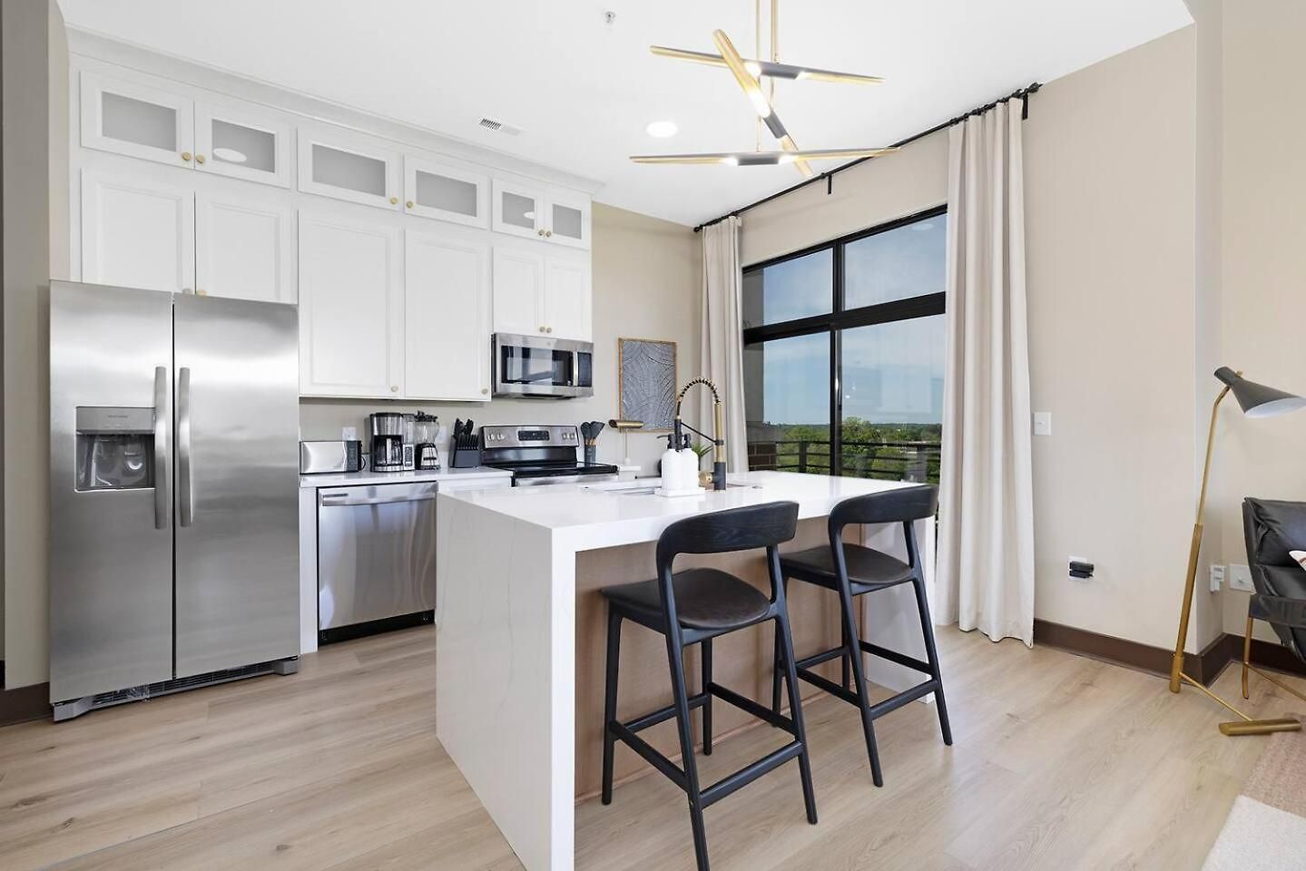 The Eighth Luxury Penthouse In Fourth Ward