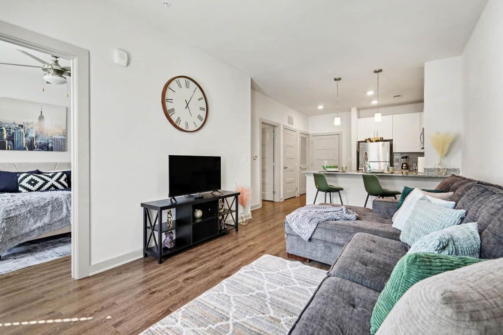 Apartment Luxury 1br Near Noda & Uptown *