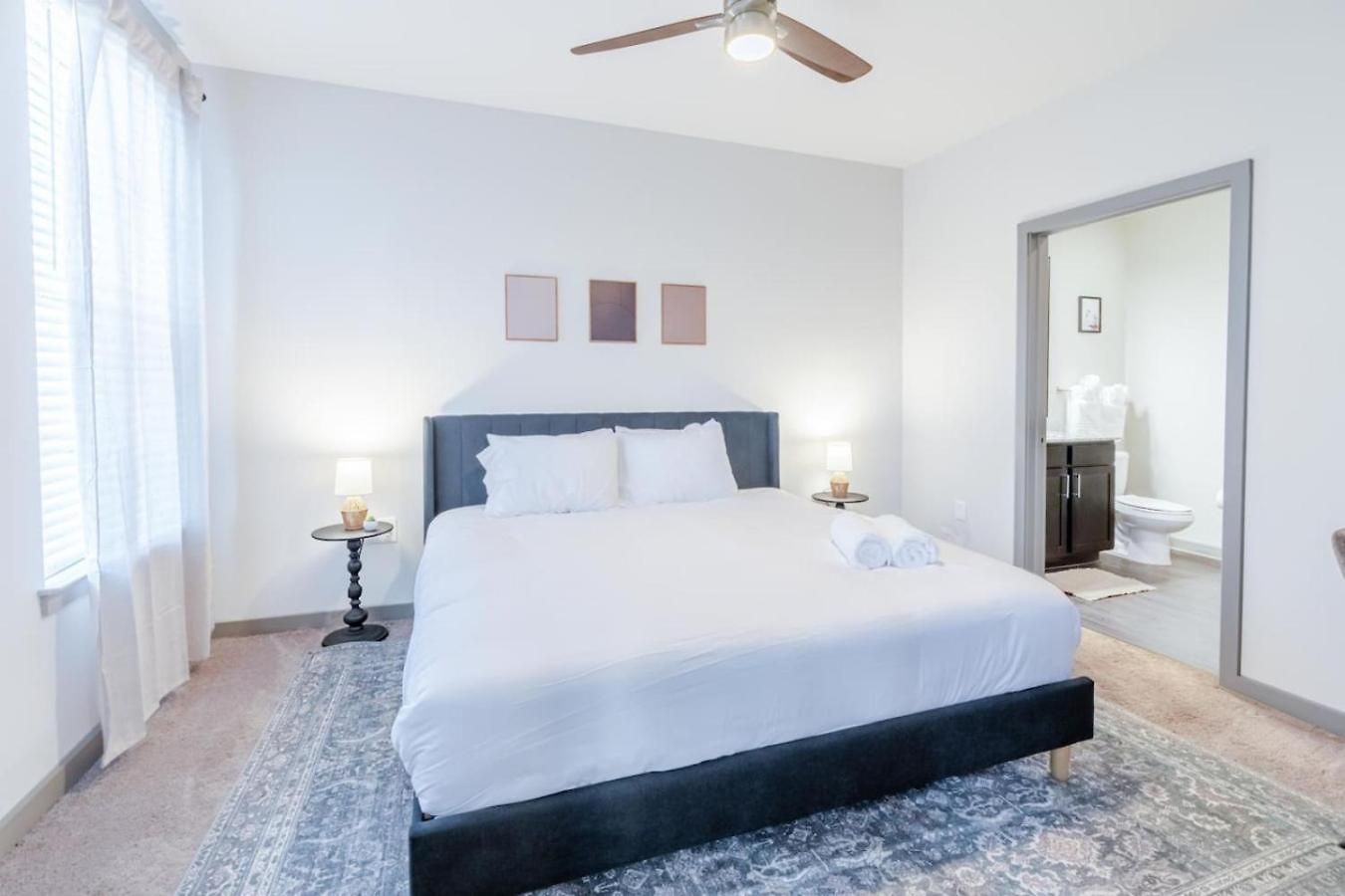 Warm, Inviting 2bd In Matthews Charlotte