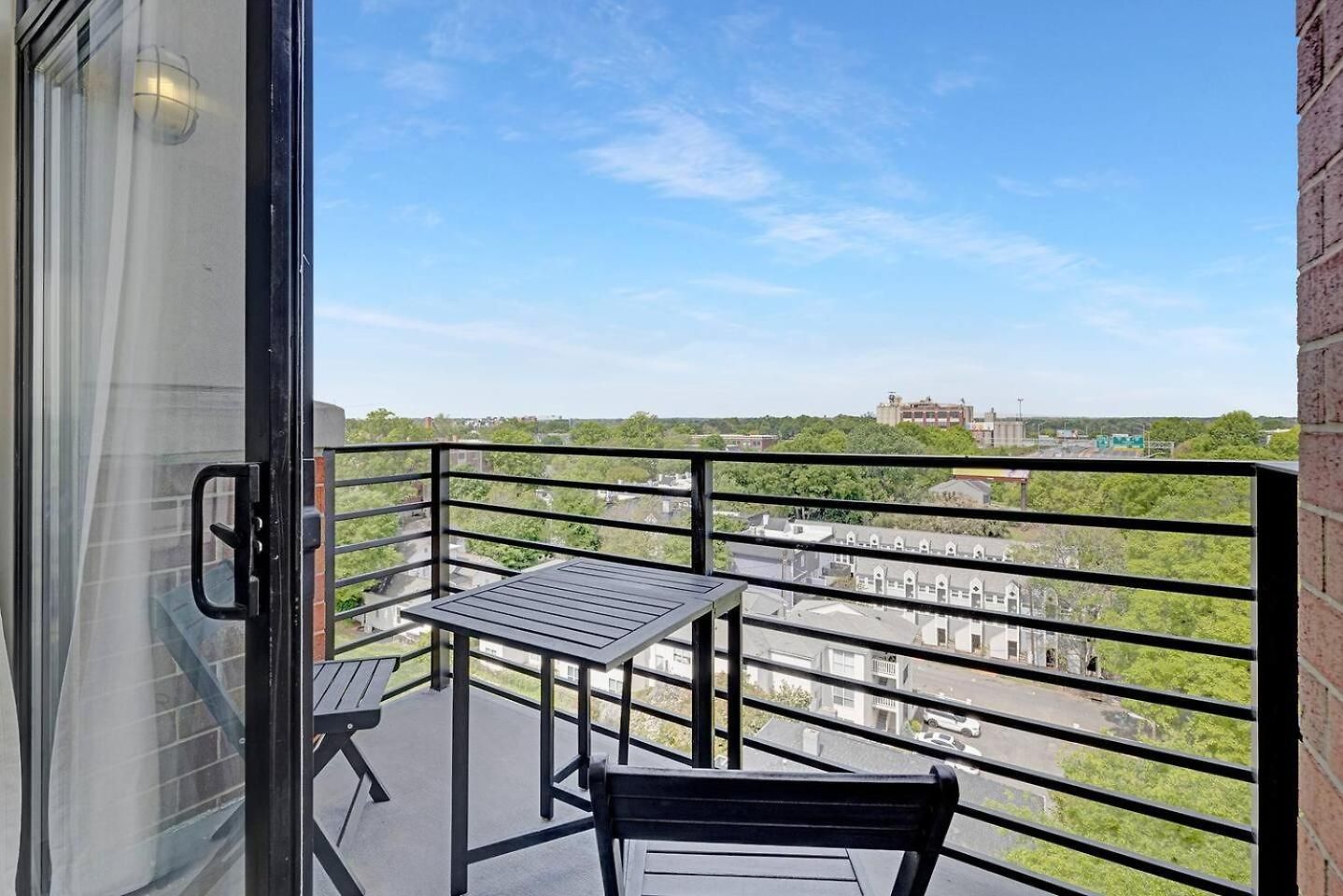 The Eighth Luxury Penthouse In Fourth Ward *