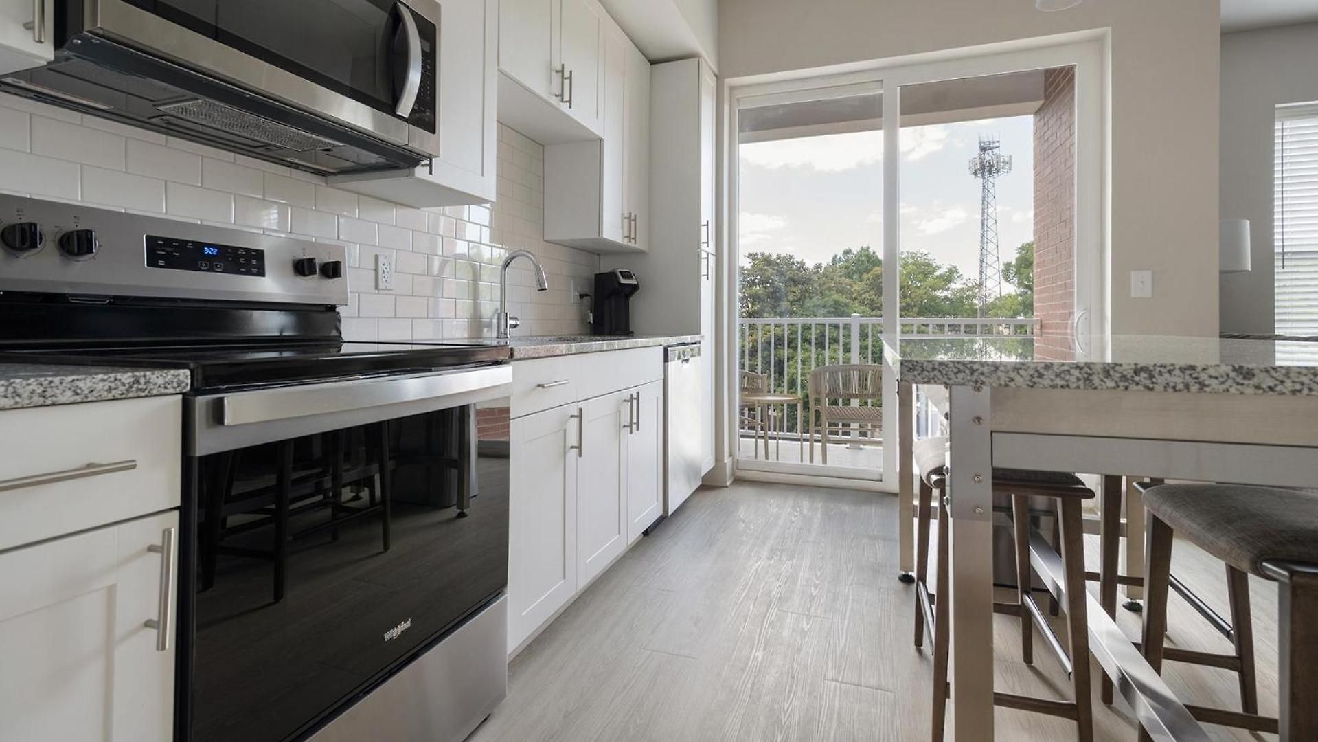 Landing Stunning 1Bd Game Room Gym