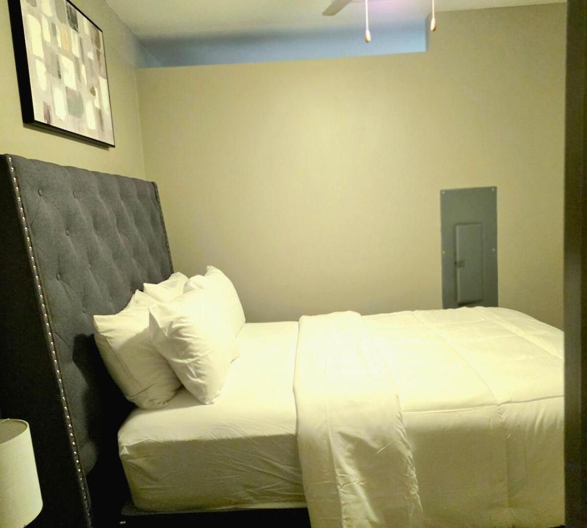 Prime Uptown Location Near Restaurants & Nightlife Charlotte