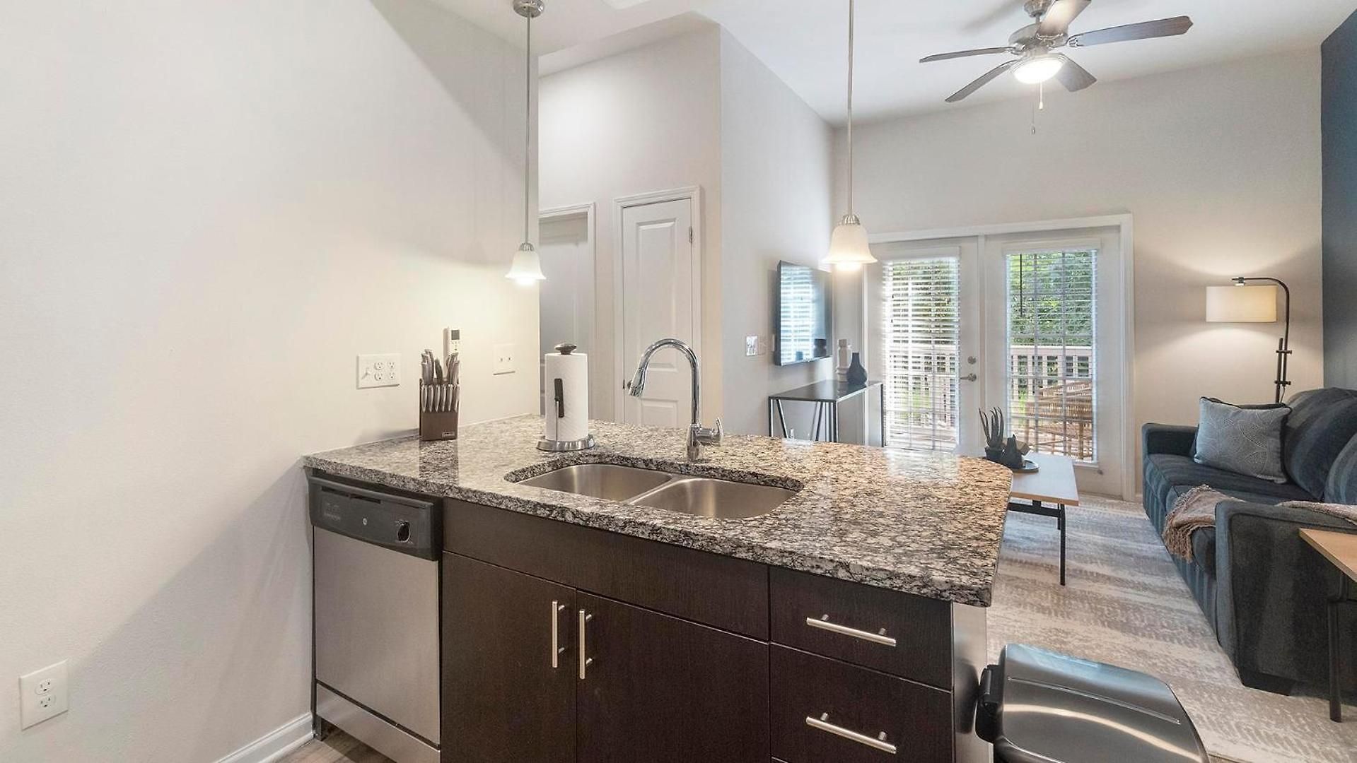 Landing Incredible 1Bd Clubhouse Gym Apartment Charlotte