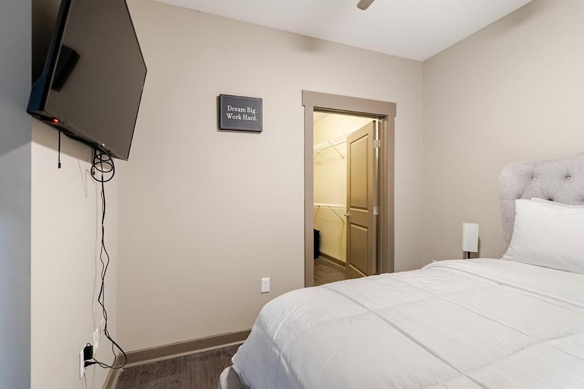 Apartment Prime Uptown Location Near Restaurants & Nightlife Charlotte
