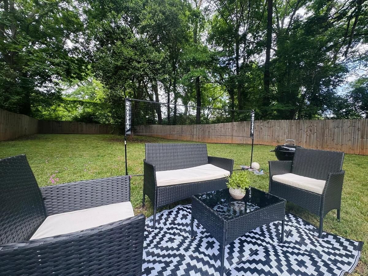 Apartment Charming And Renovated Close To Airport And Uptown