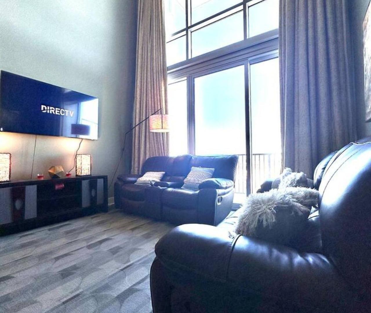Apartment Luxury Furnished 1br In The Heart Of The Charlotte