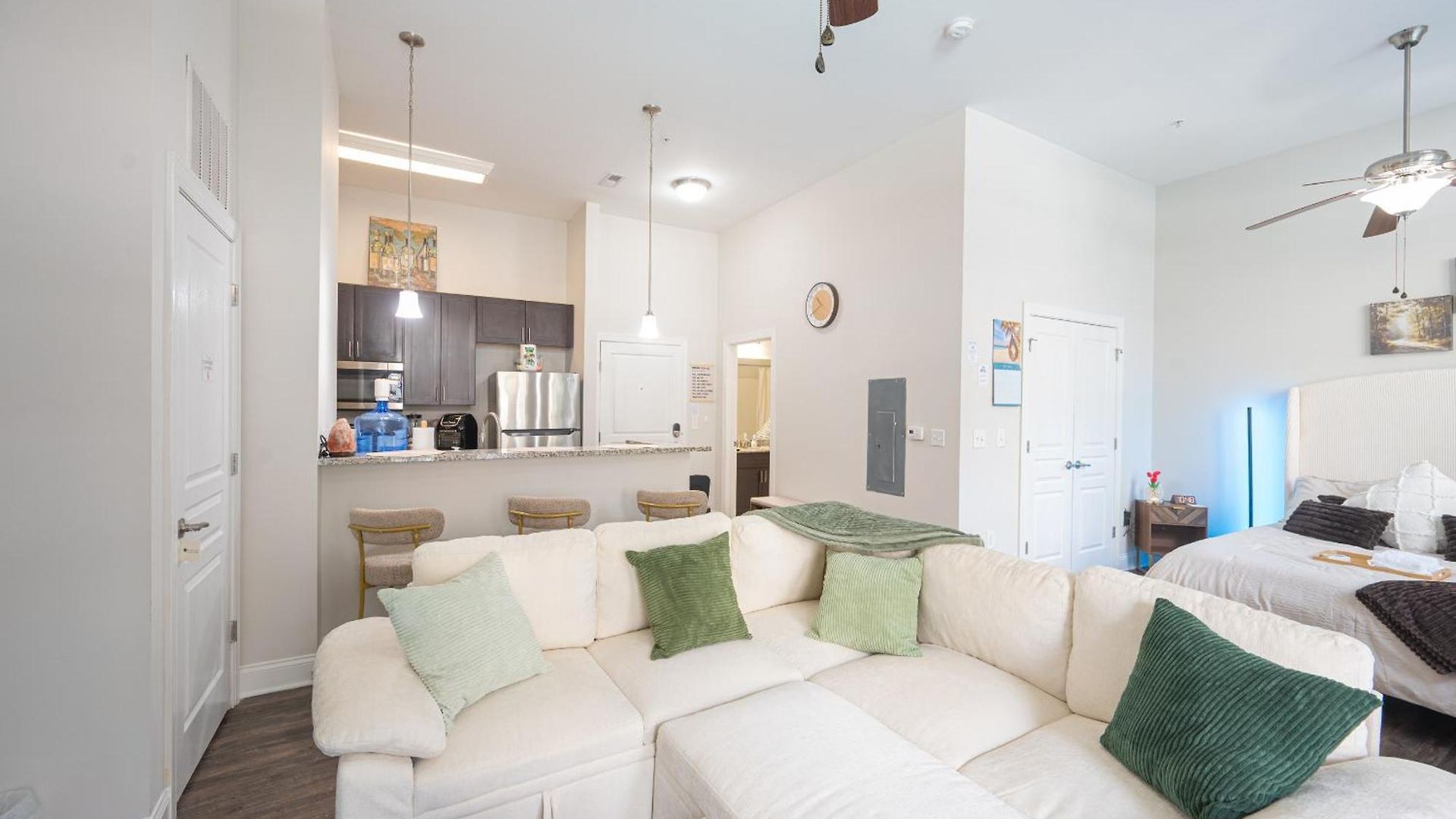 Elevated Retreat Pool Near Clt Carowinds & Uptown Apartment *