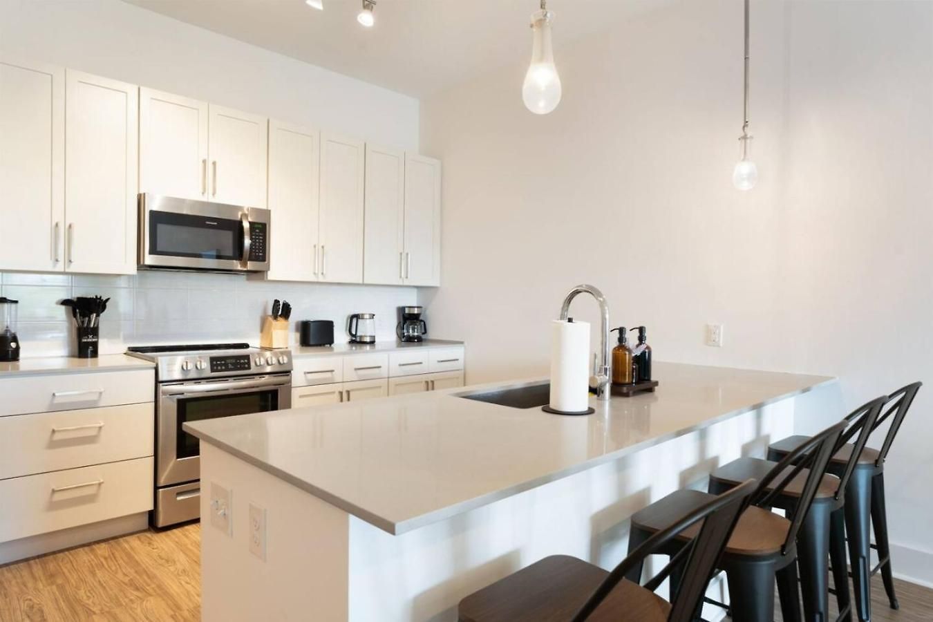 Apartment Cozy Carolina - Free Parking, Gym, Pool Charlotte