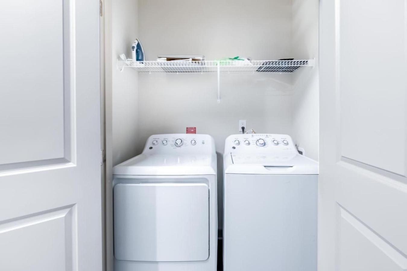 Warm, Inviting 2bd In Matthews * Charlotte