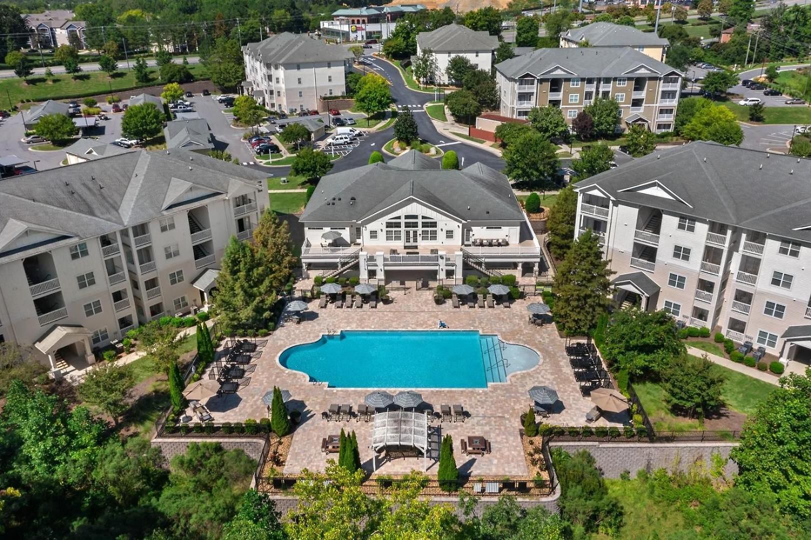 Landing Incredible 1Bd Clubhouse Gym