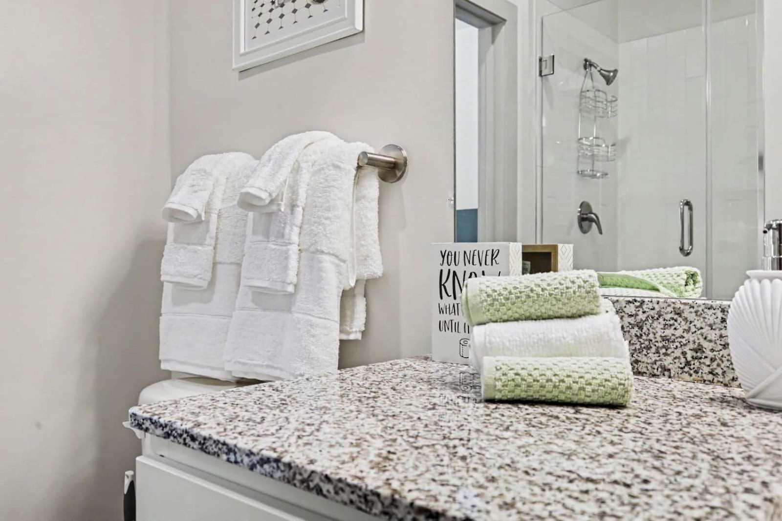 Luxury 1br Near Noda & Uptown Apartment Charlotte