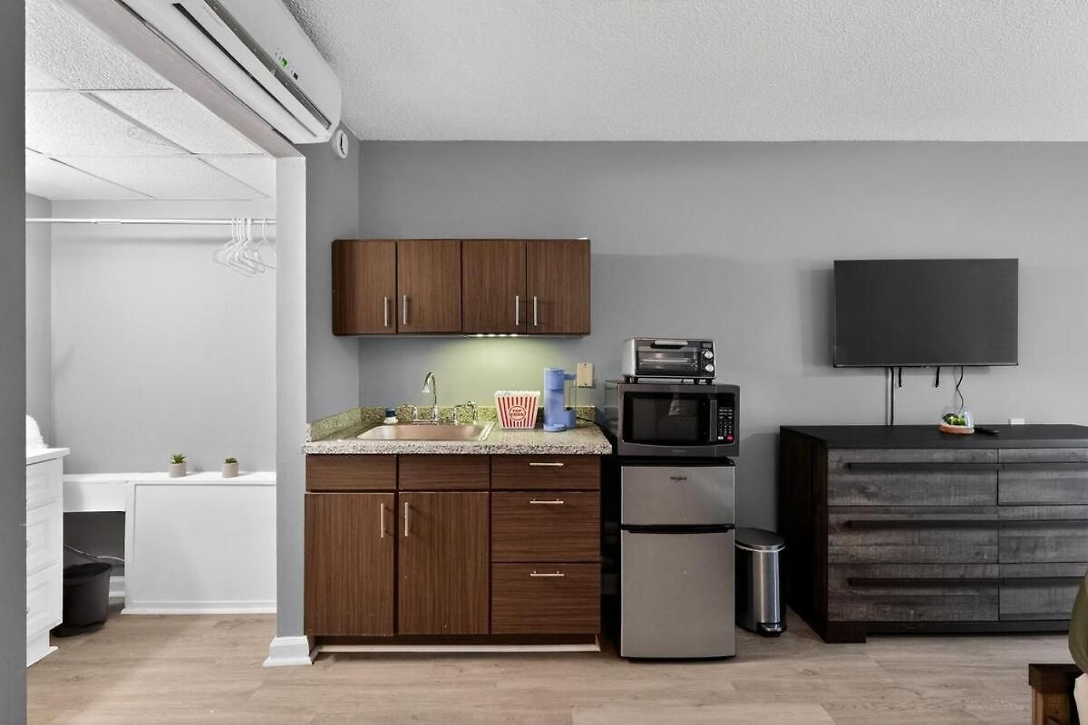 Cozy Mins To Atrium Health Nascar Hof &cdia Apartment