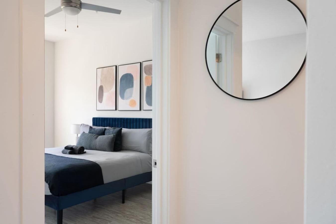 Cozy Carolina - Free Parking, Gym, Pool
