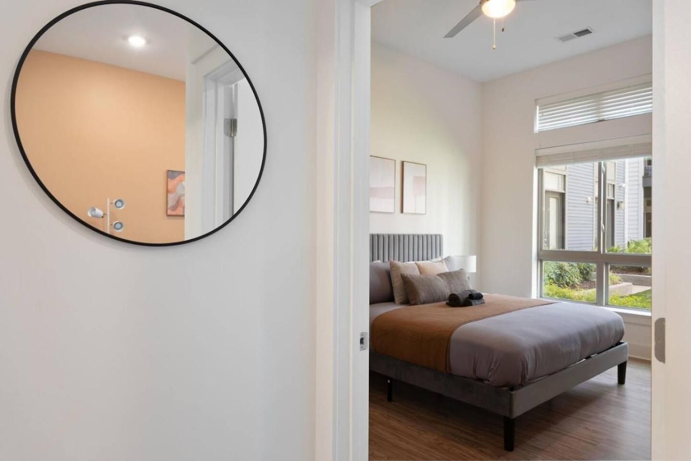 Queen Luxe - Free Parking, Pool, *