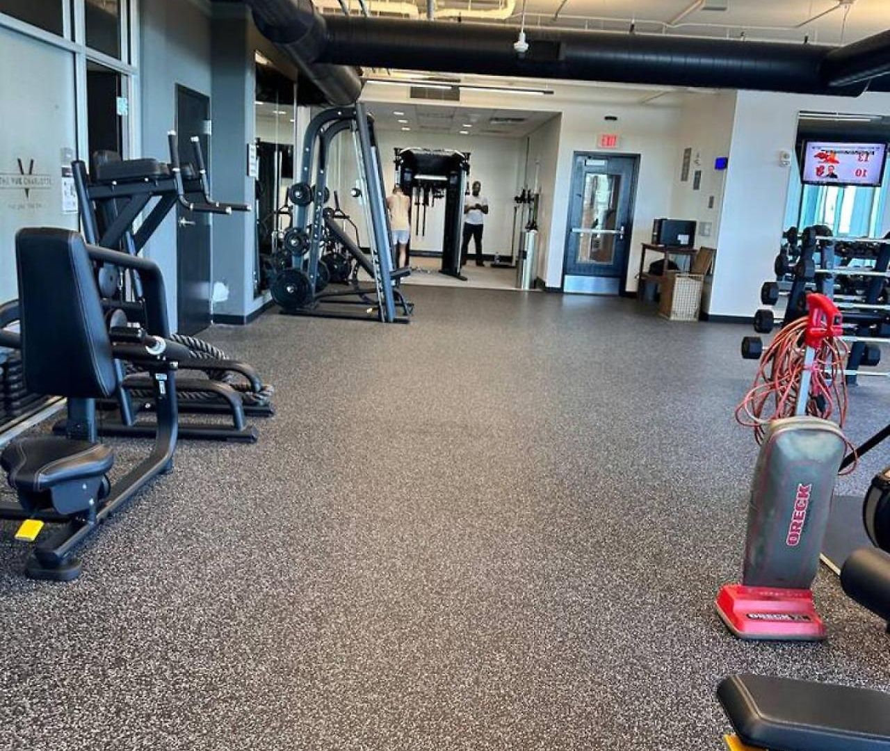 Luxury Furnished 1br In The Heart Of The * Charlotte