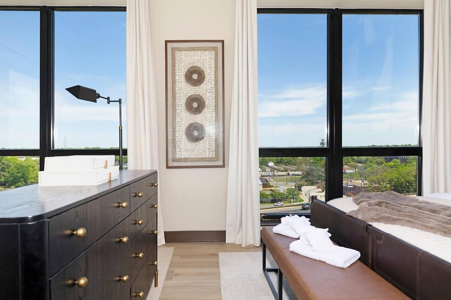 The Eighth Luxury Penthouse In Fourth Ward