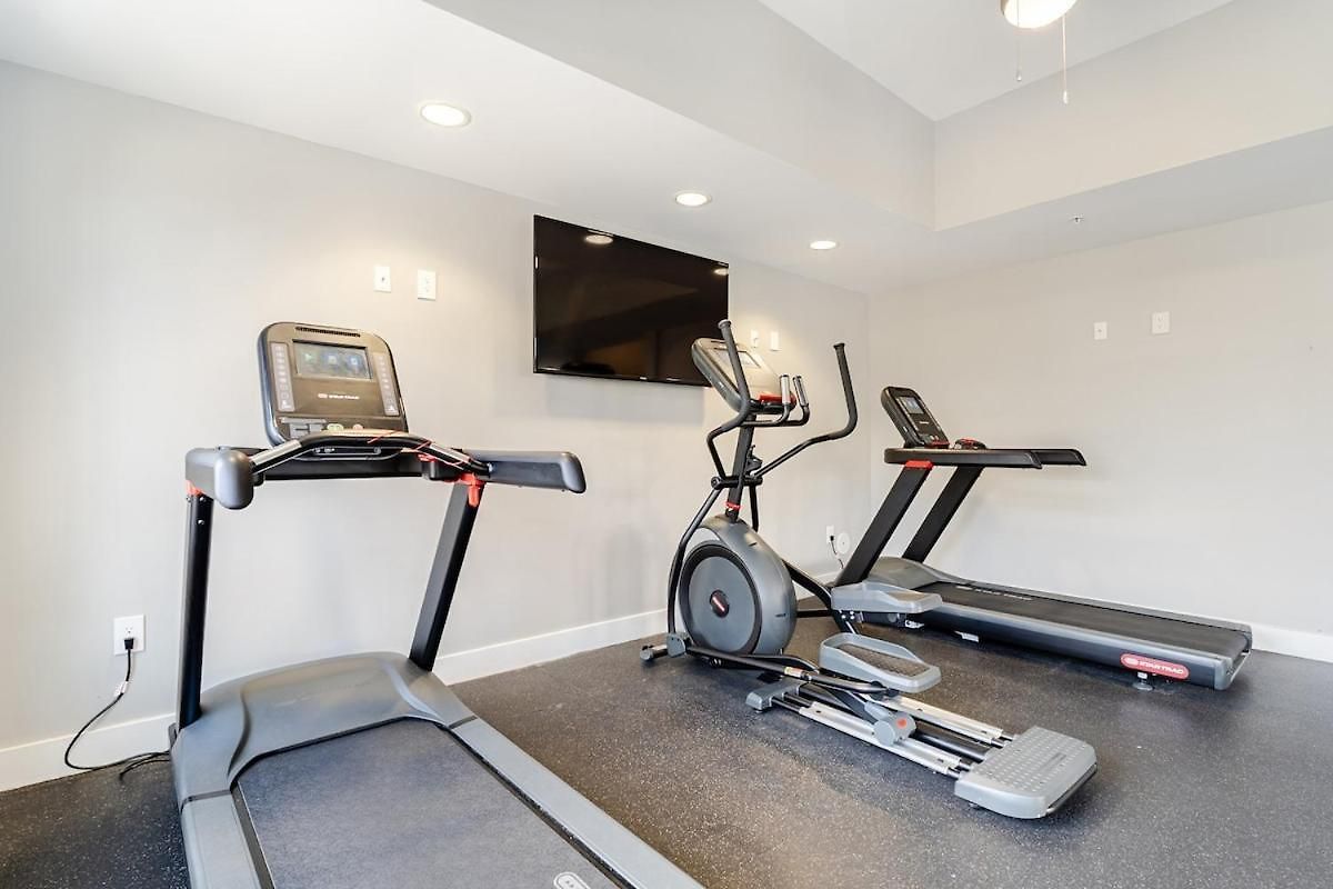 Prime Uptown Location Near Restaurants & Nightlife Charlotte