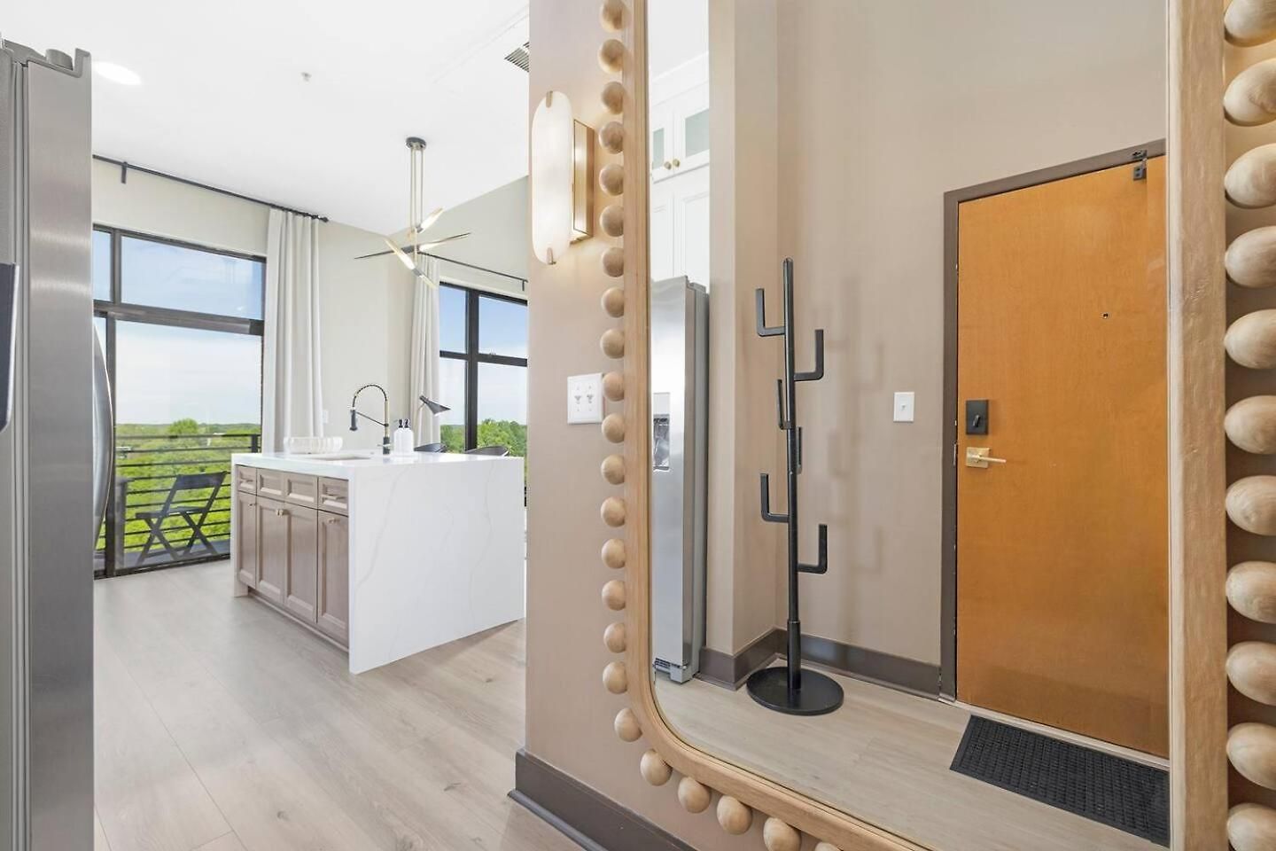 Apartment The Eighth Luxury Penthouse In Fourth Ward *