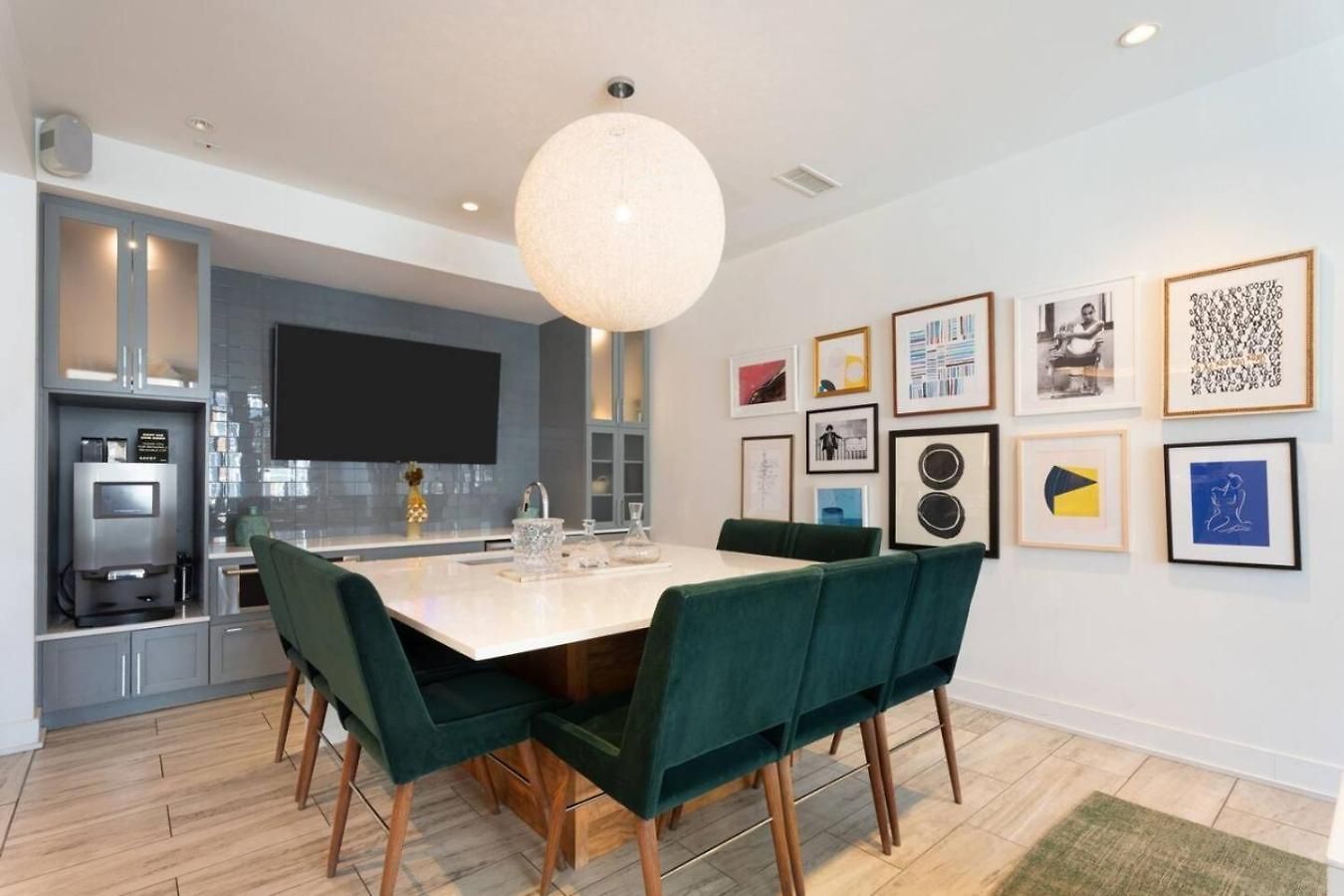 Apartment Cozy Carolina - Free Parking, Gym, Pool Charlotte