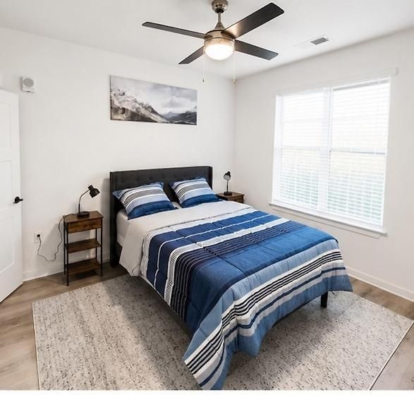 Apartment Uptown Luxurious 1br 1ba, Boa & Nascar *