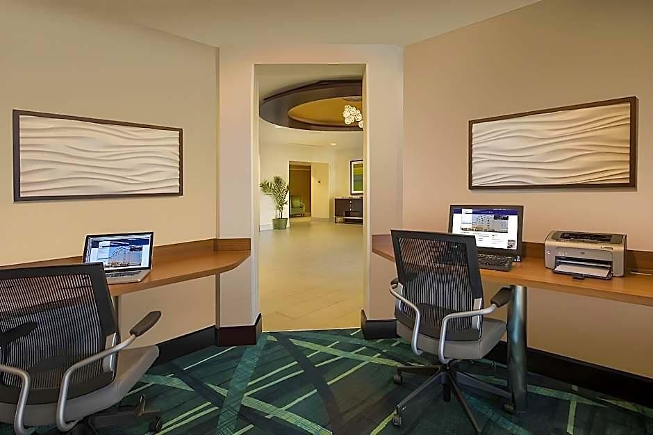 The Beacon Airport By Ihg 3* Charlotte