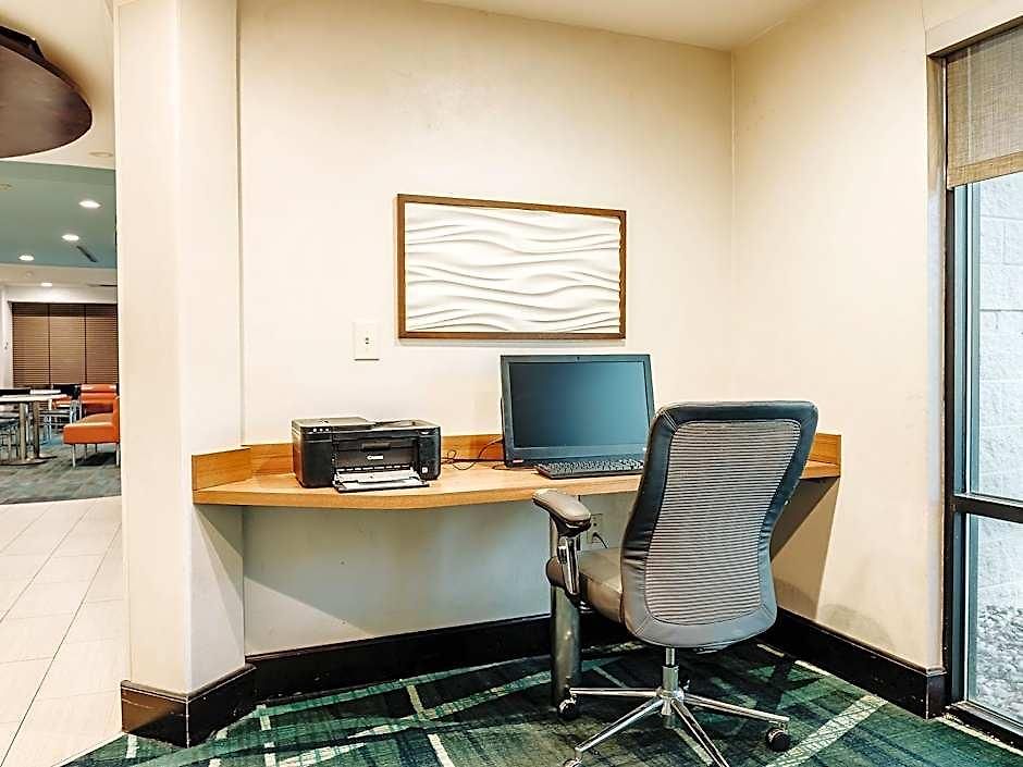 The Beacon Airport By Ihg Hotel Charlotte
