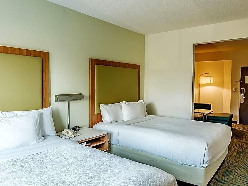 The Beacon Airport By Ihg Charlotte