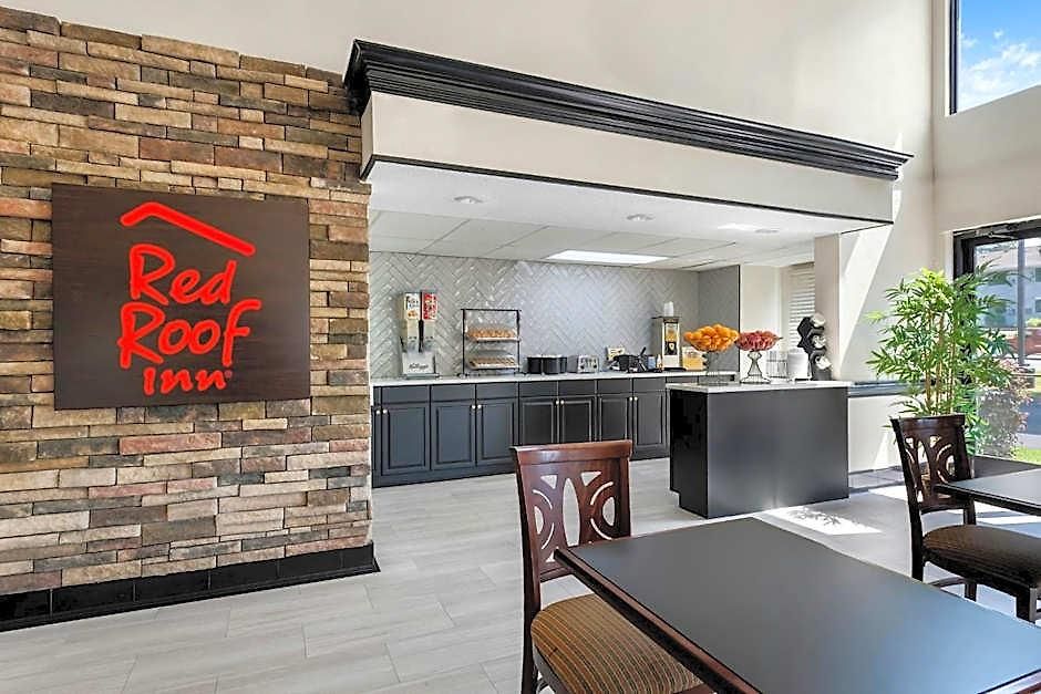 Red Roof - Motel 2*