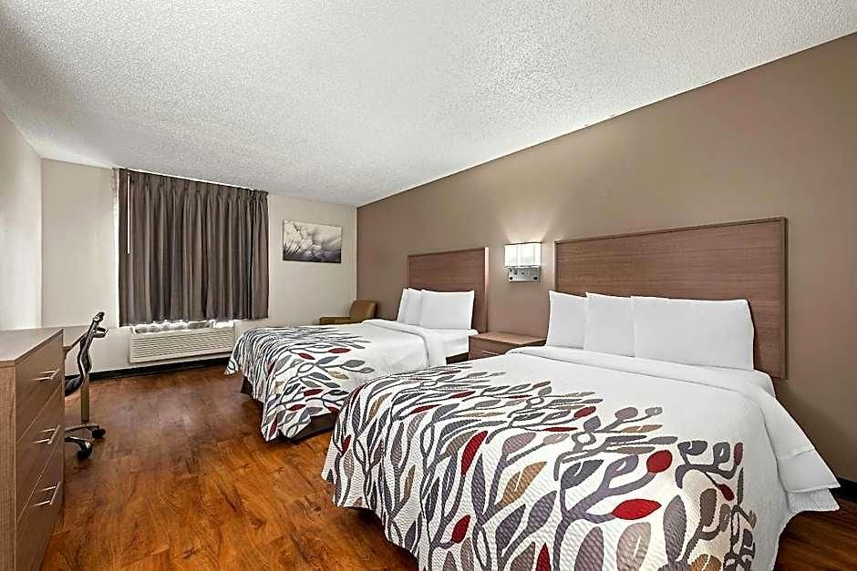 Red Roof - Motel