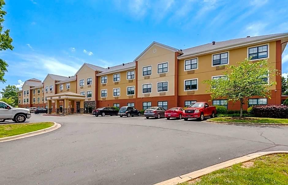 Extended America Select - - Place 2* Charlotte