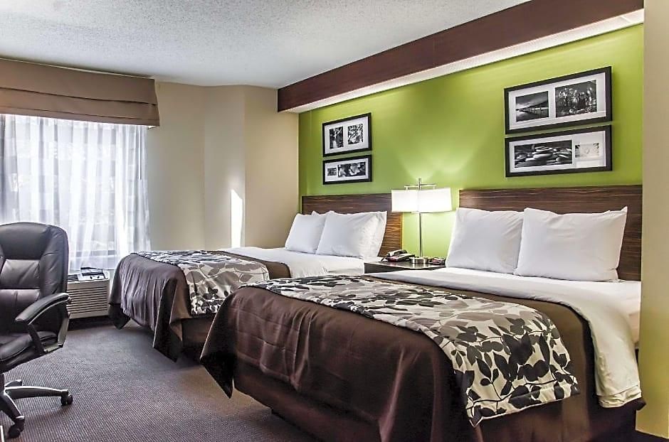 Sleep Airport - Billy Graham Parkway 3*