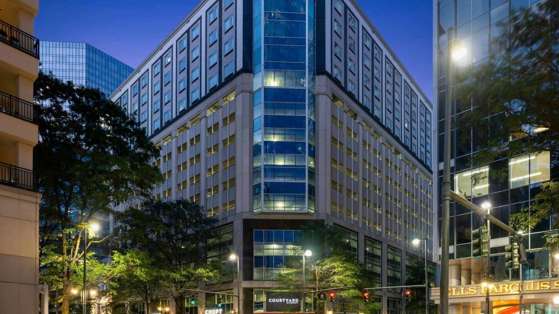 Courtyard Center Hotel Charlotte