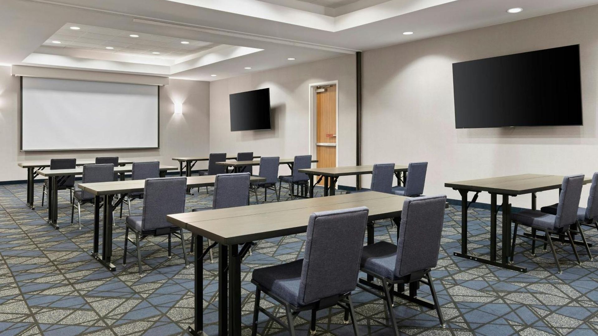 Courtyard Center 3* Charlotte