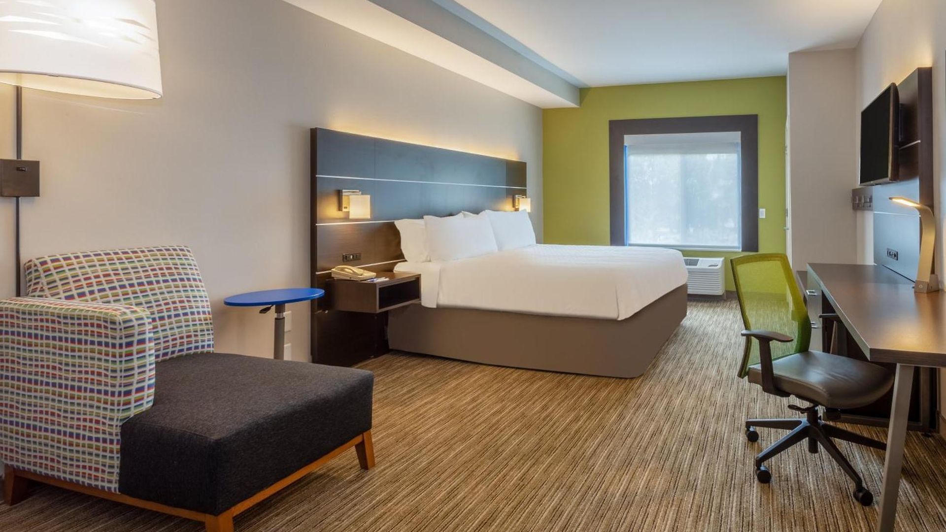 Express Arrowood By Ihg Hotel