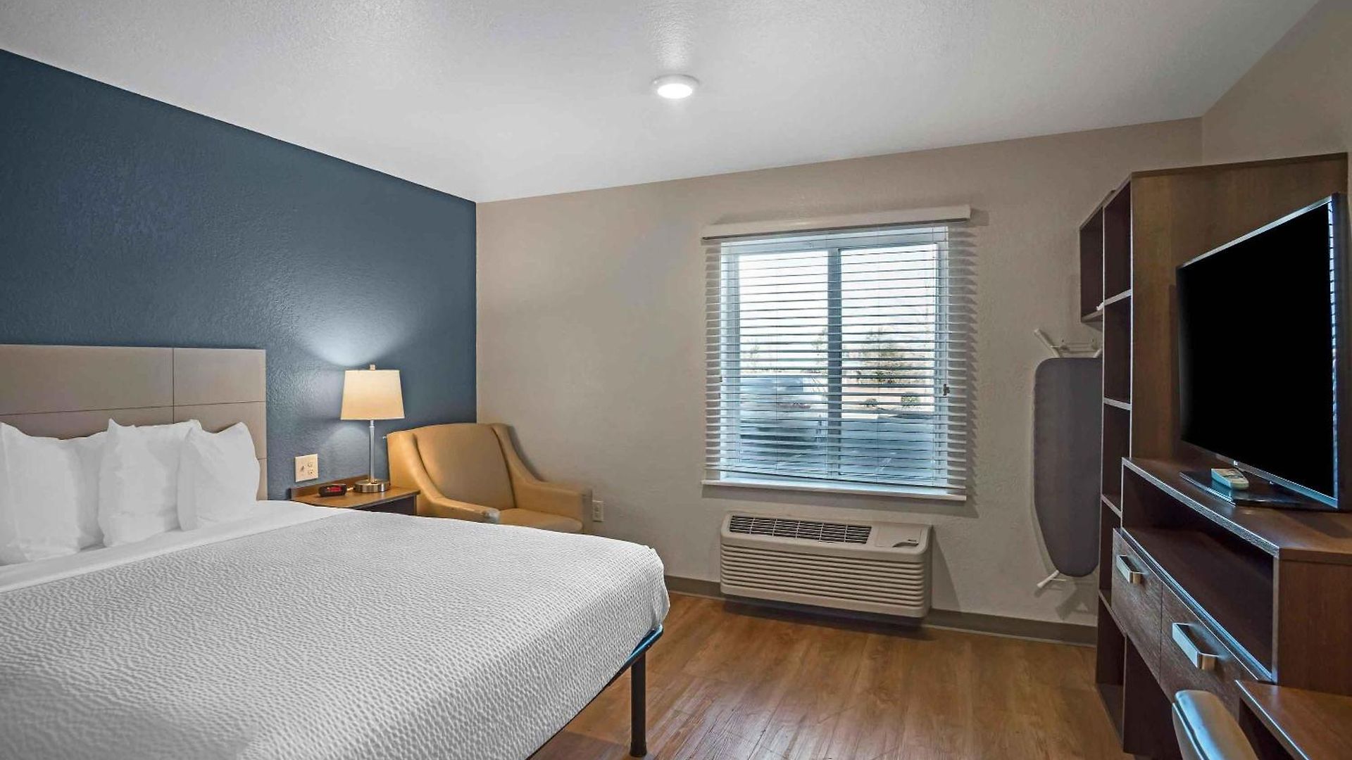 Extended America Select - - Northlake Hotel