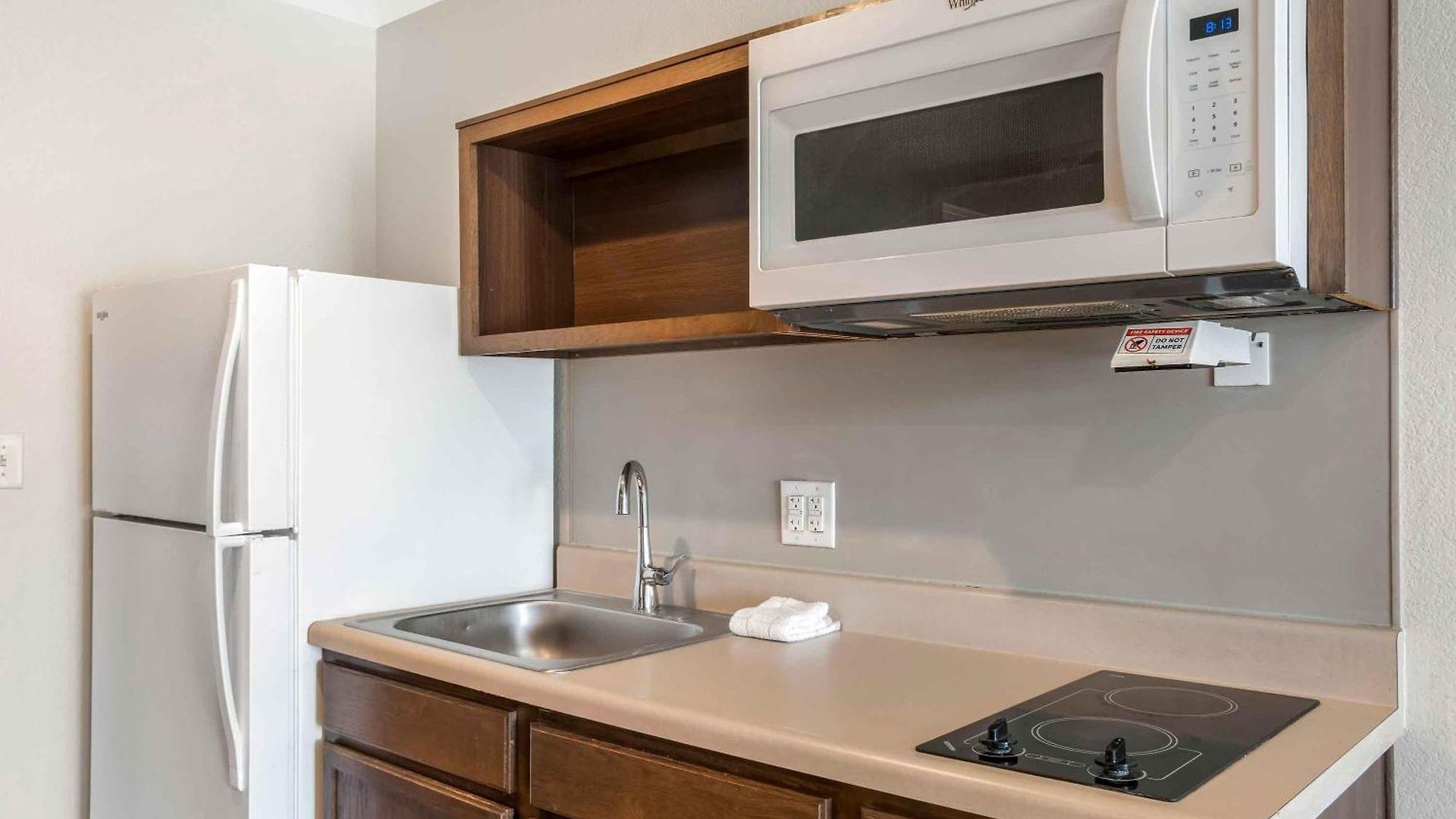 Extended America Select - - Northlake Hotel 3*