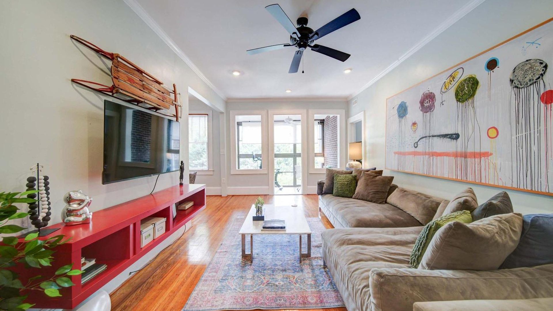 Spacious 2br In Myers Park With Sunroom Holiday home *