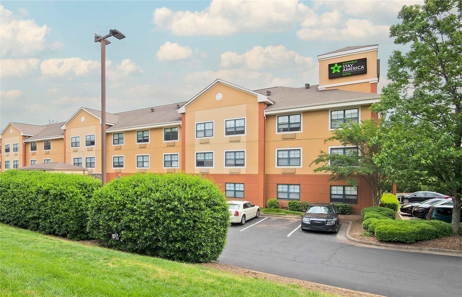 Extended America Select - - Tyvola Rd