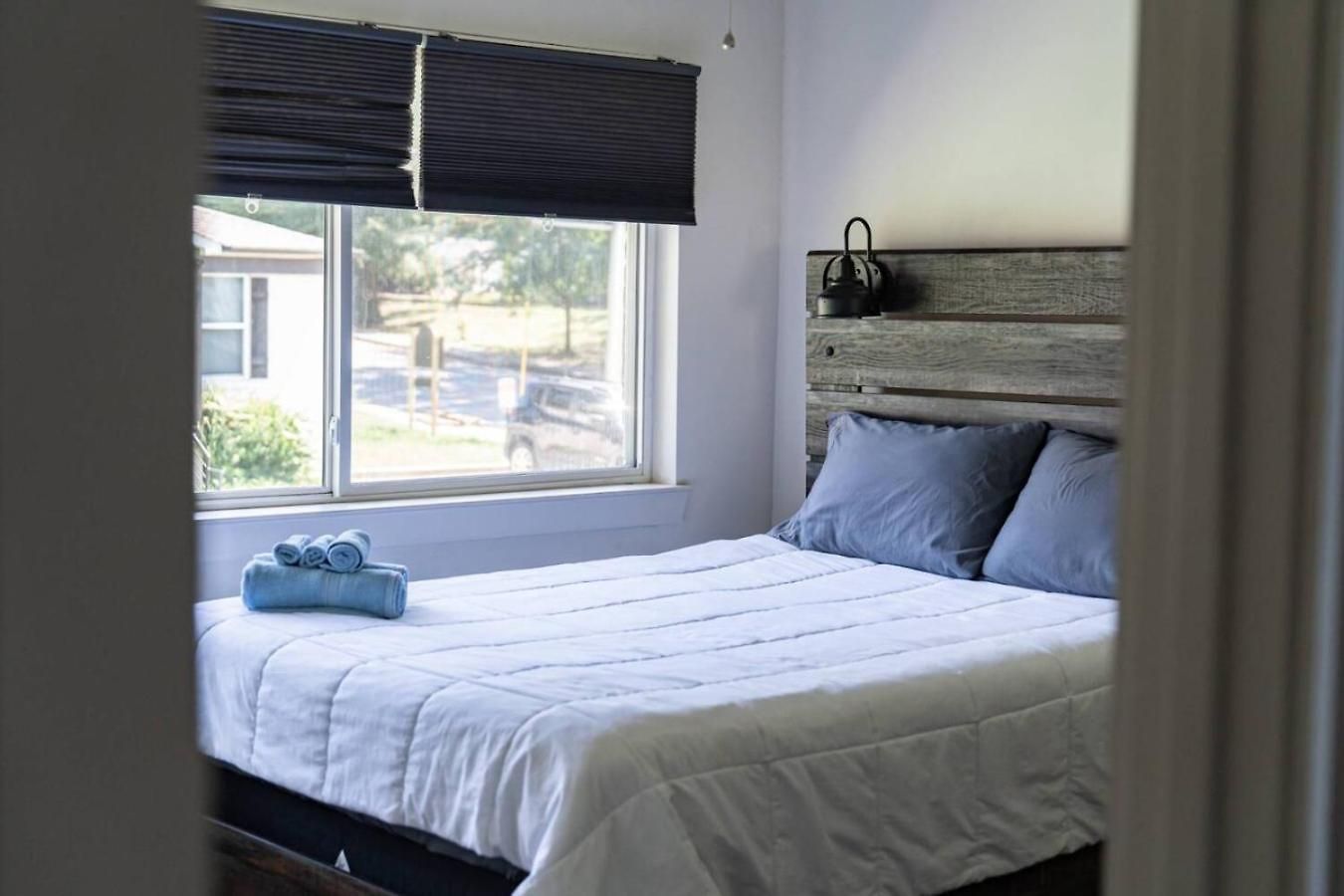 Sleek 2br Townhouse, Stones Throw To Uptown * Charlotte