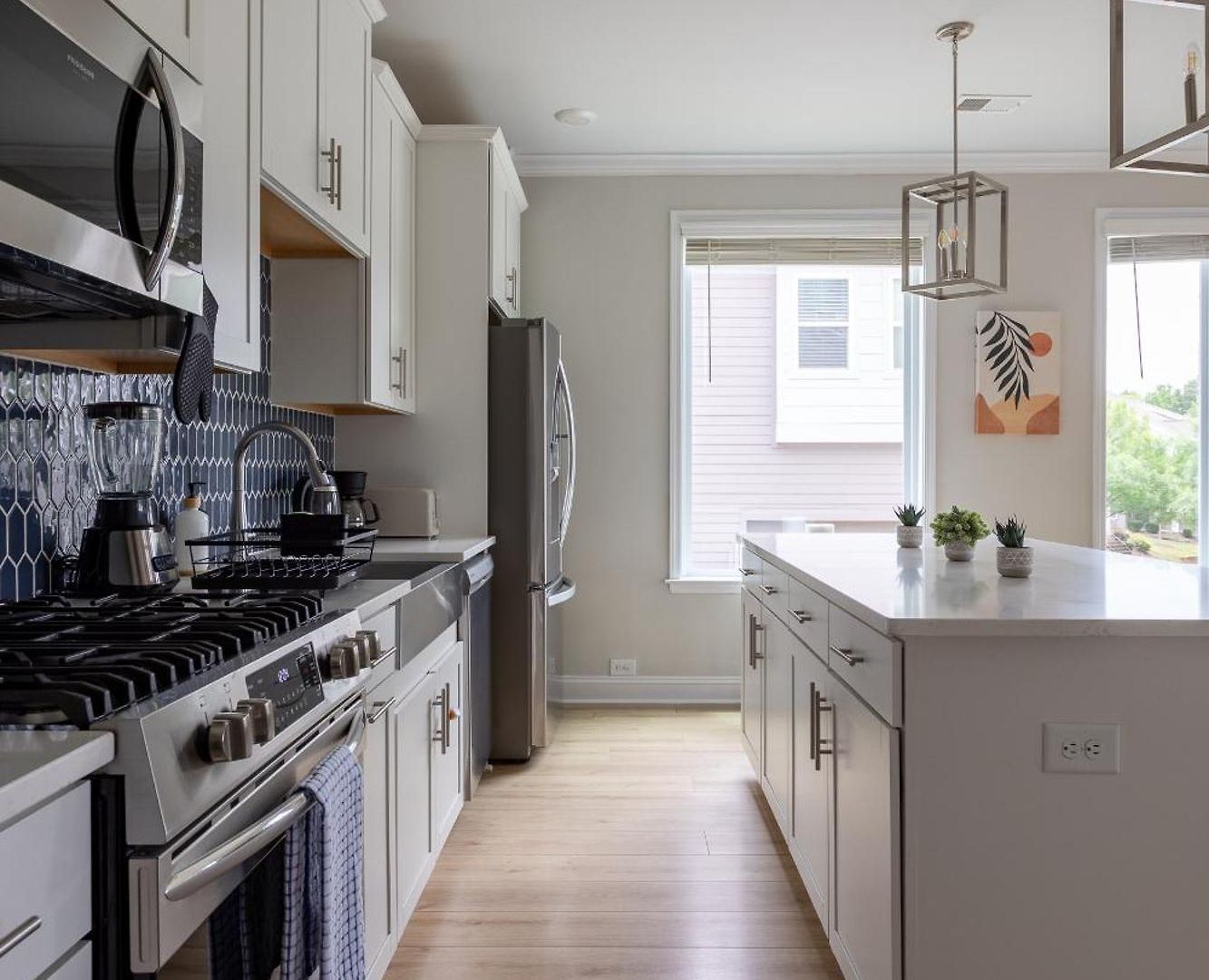 Bohemian Style House Close To Stadiums And Uptown