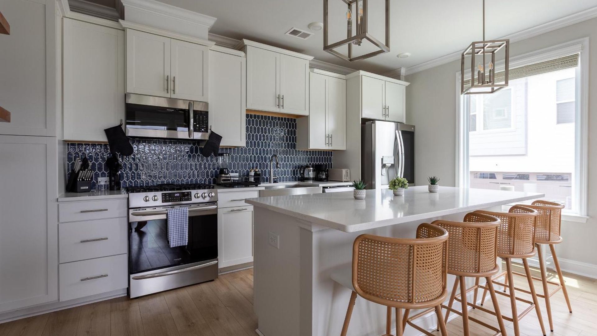 Bohemian Style House Close To Stadiums And Uptown *