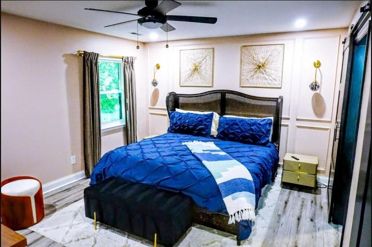 Hidden Gem On The Outskirts Of Uptown *