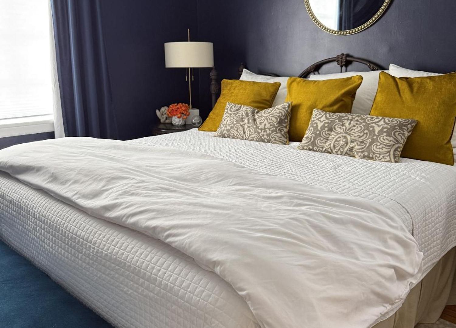 The Latimer House Perfect For Groups Near Uptown Holiday home
