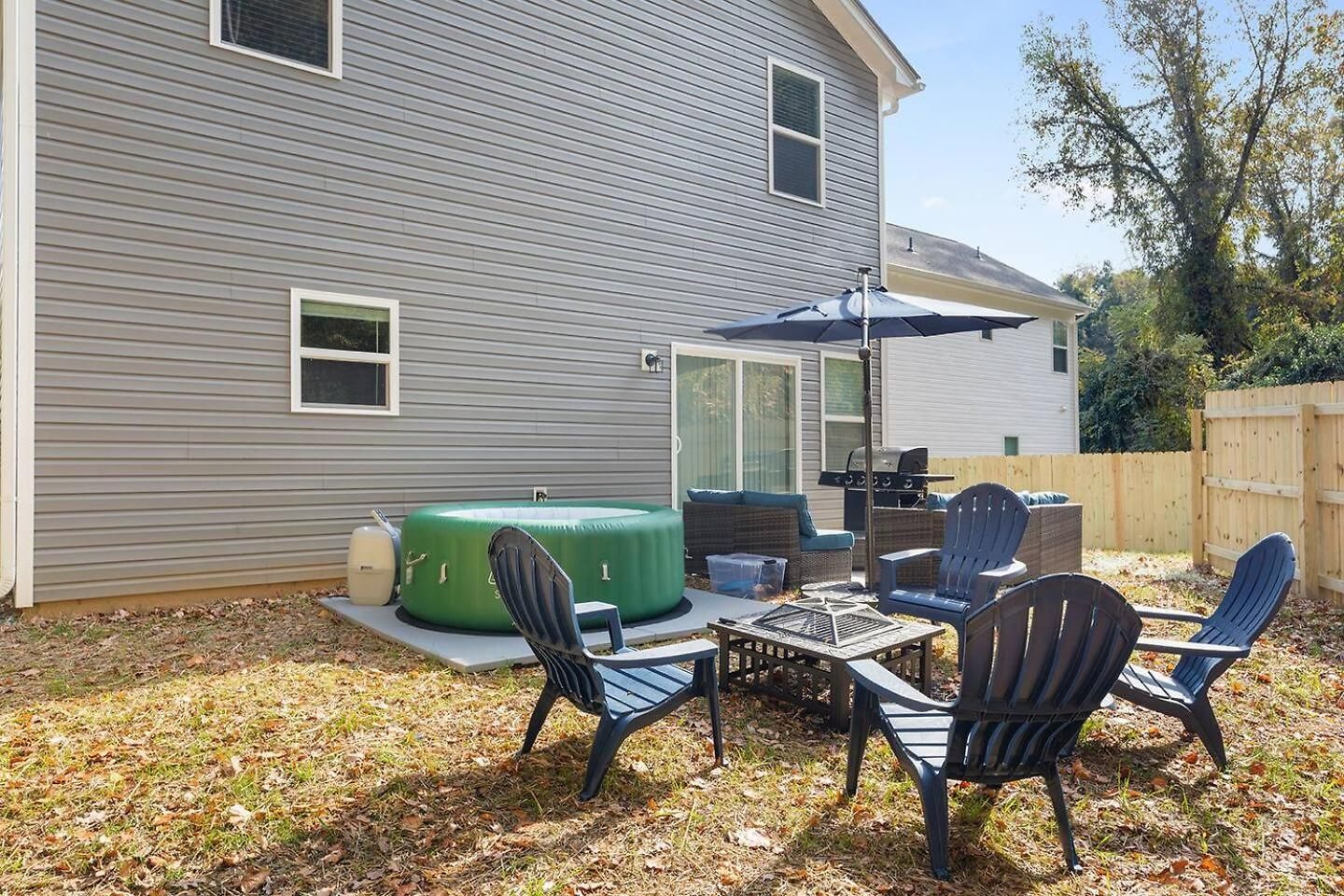 8br Near Southend/uptown W/gameroom/hottubs/fenced Holiday home