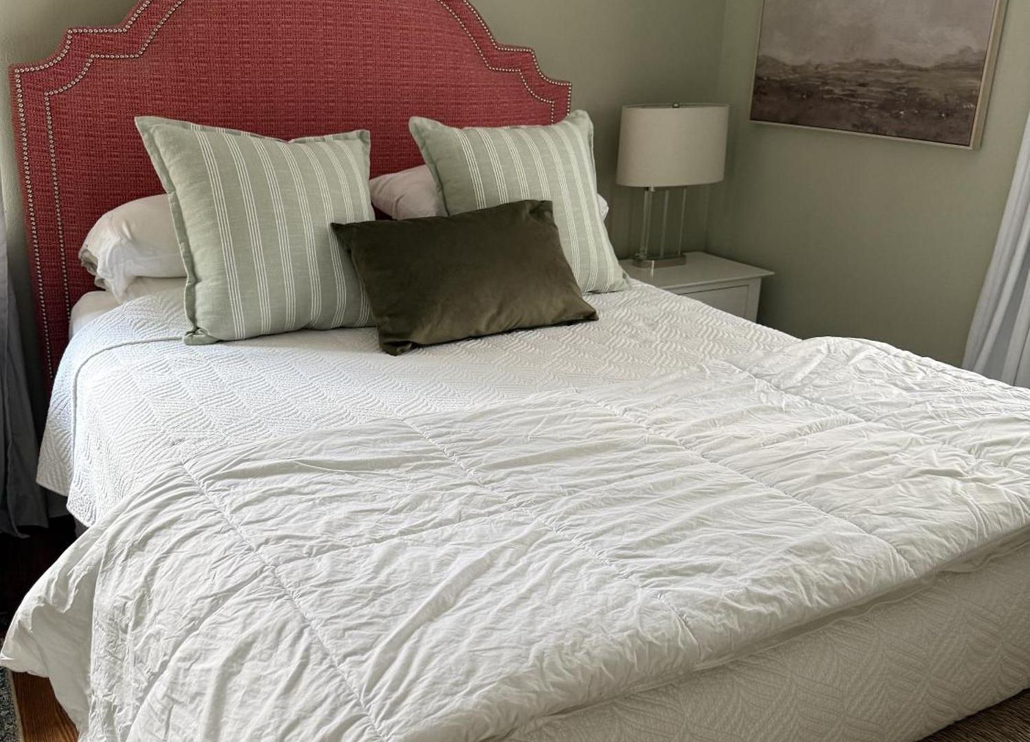The Latimer House Perfect For Groups Near Uptown Holiday home *