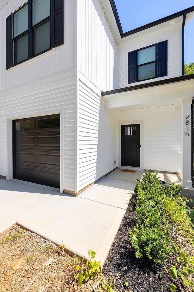Modern 4br Hot Tub • Game • Fenced * Charlotte