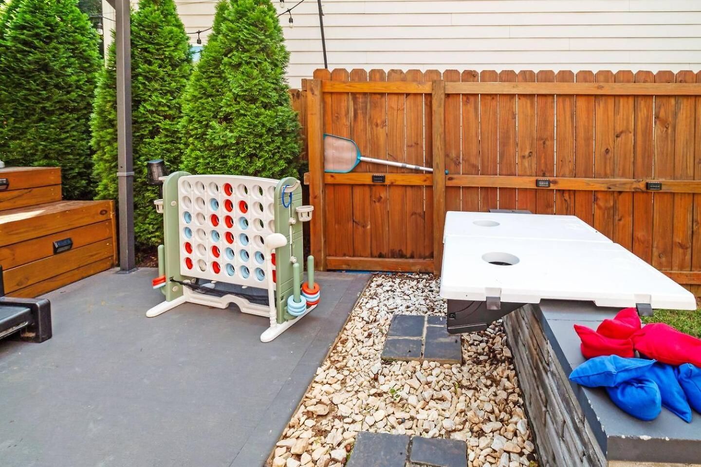 Modern Uptown Retreat Hot Tub & Game