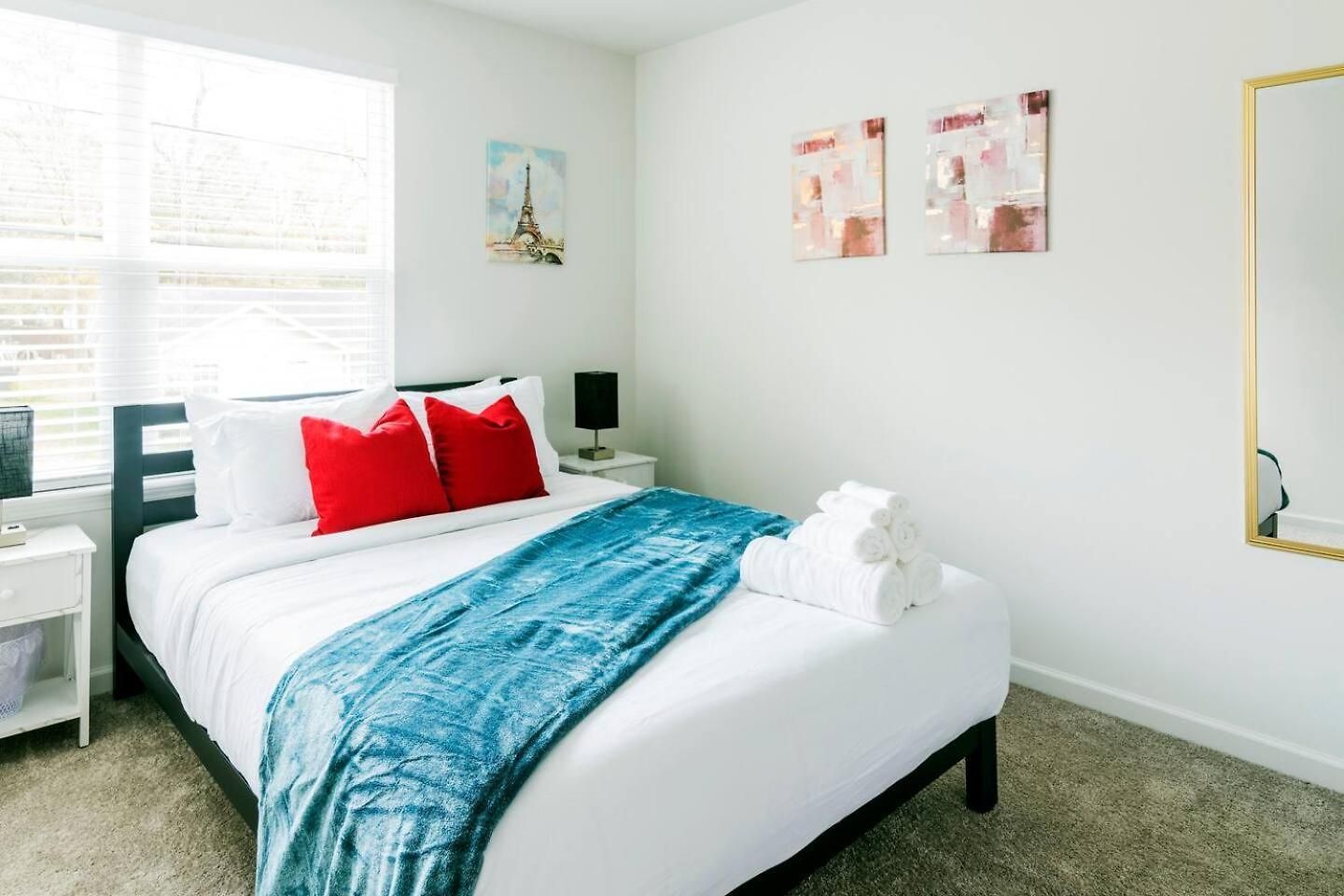 8br Near Southend/uptown W/gameroom/hottubs/fenced Holiday home