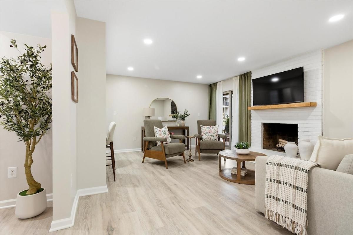 Bright & Relaxing 2br Near Ballantyne Apartment Charlotte